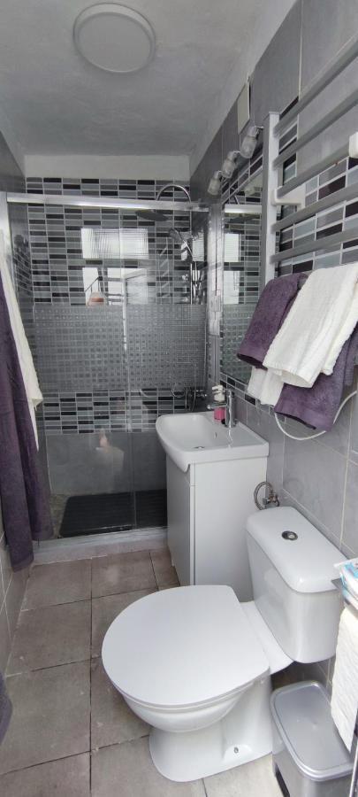 Encantadora Casa Con Patio รอนดา ภายนอก รูปภาพ