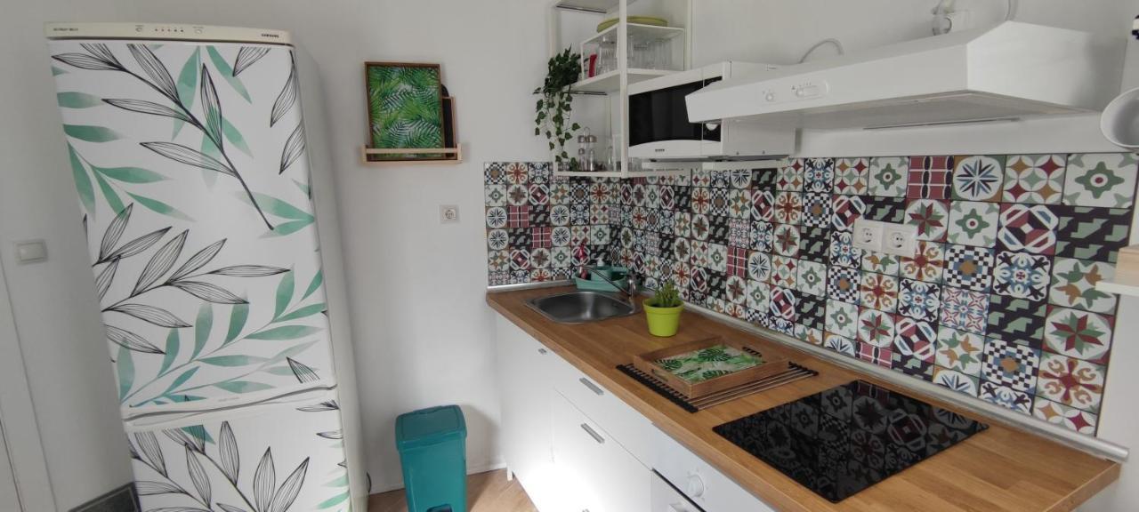 Encantadora Casa Con Patio รอนดา ภายนอก รูปภาพ
