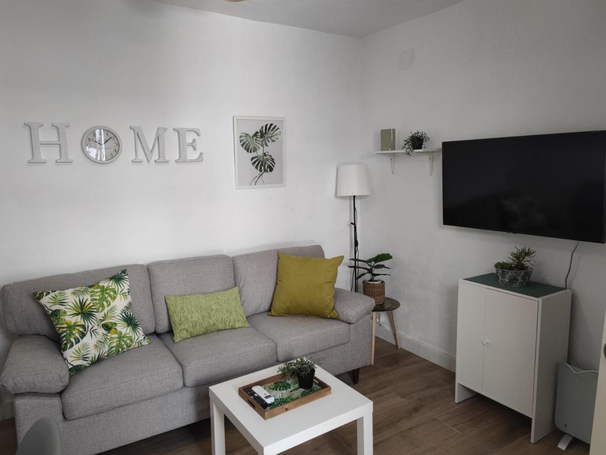 Encantadora Casa Con Patio รอนดา ภายนอก รูปภาพ