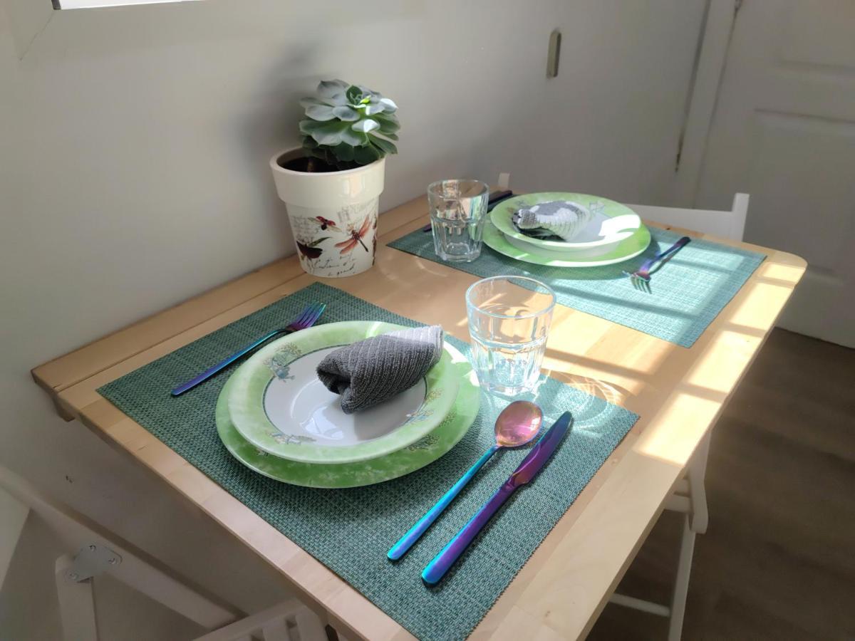 Encantadora Casa Con Patio รอนดา ภายนอก รูปภาพ