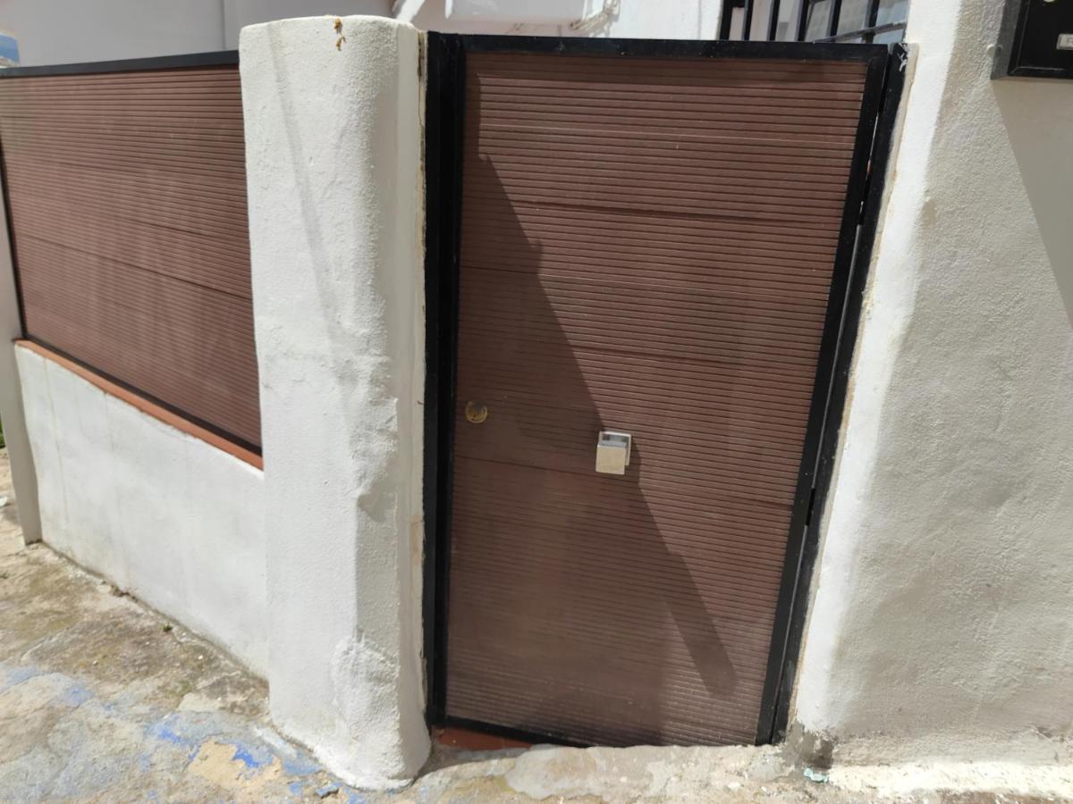 Encantadora Casa Con Patio รอนดา ภายนอก รูปภาพ